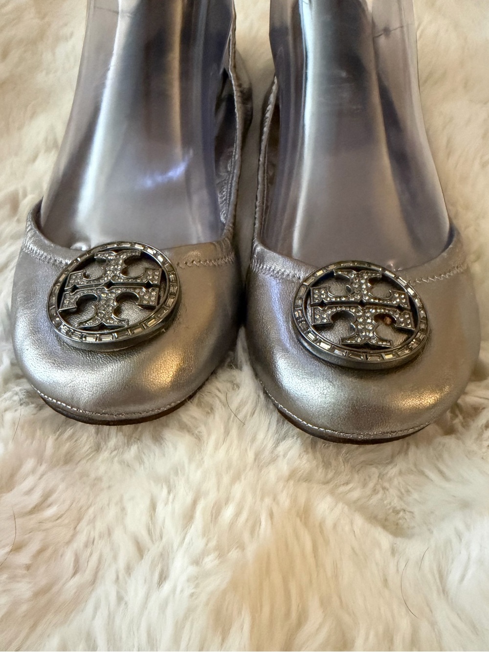 Tory Burch sz 9 great condition gun Metallic Silver Ballet Flats blinged TB logo - Picture 3 of 10
